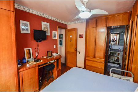 Apartamento à venda com 113m², 3 quartos e 2 vagas Apartamento à venda com 113m², 3 quartos e 2 vagasSuíte