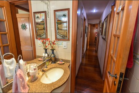 Apartamento à venda com 113m², 3 quartos e 2 vagas Apartamento à venda com 113m², 3 quartos e 2 vagasBanheiro Social