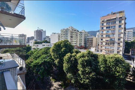 Apartamento à venda com 113m², 3 quartos e 2 vagas Apartamento à venda com 113m², 3 quartos e 2 vagasSala