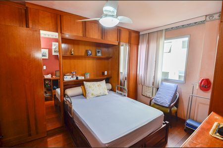 Apartamento à venda com 113m², 3 quartos e 2 vagas Apartamento à venda com 113m², 3 quartos e 2 vagasSuíte