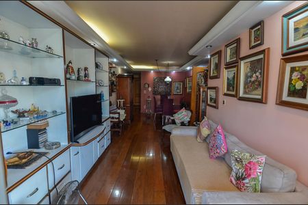 Apartamento à venda com 113m², 3 quartos e 2 vagas Apartamento à venda com 113m², 3 quartos e 2 vagasSala