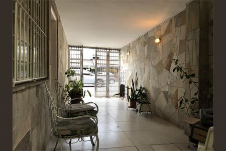 Casa à venda com 2 quartos, 130m² em Jardim das Laranjeiras, São Paulo
