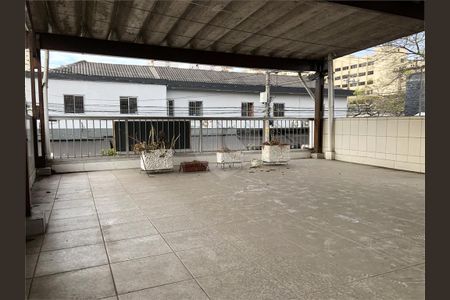 Casa à venda com 2 quartos, 130m² em Jardim das Laranjeiras, São Paulo