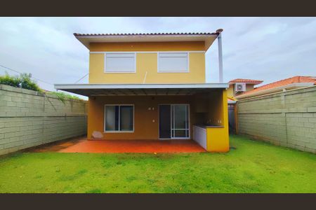 Casa de condomínio para alugar com 130m², 3 quartos e 2 vagas