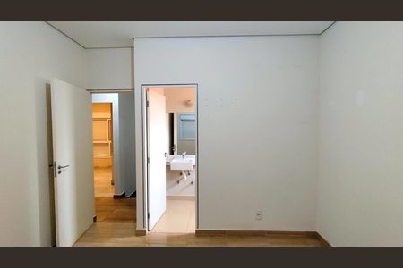 Casa de condomínio para alugar com 130m², 3 quartos e 2 vagas