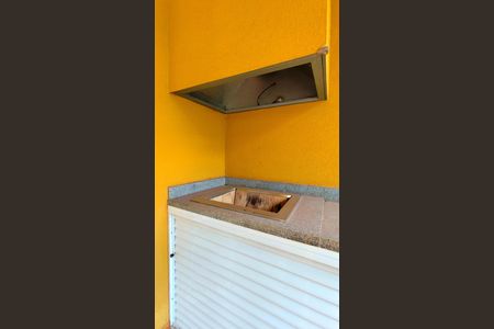 Casa de condomínio para alugar com 130m², 3 quartos e 2 vagas
