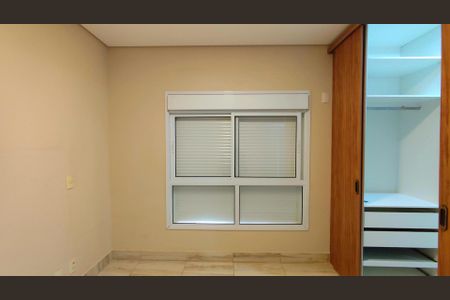 Casa de condomínio para alugar com 130m², 3 quartos e 2 vagas