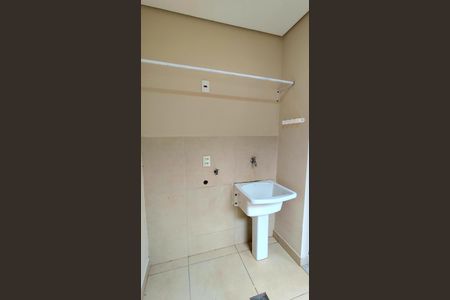 Casa de condomínio para alugar com 130m², 3 quartos e 2 vagas