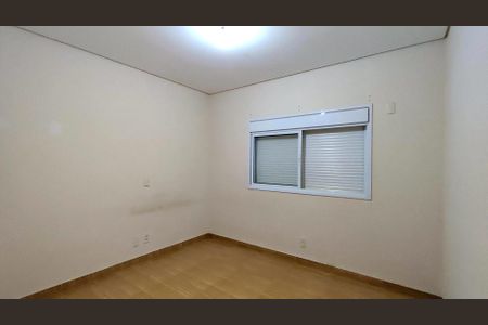 Casa de condomínio para alugar com 130m², 3 quartos e 2 vagas