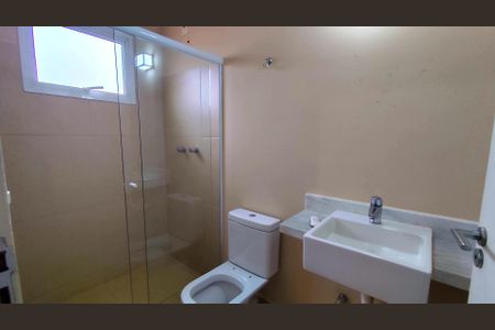 Casa de condomínio para alugar com 130m², 3 quartos e 2 vagas