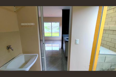 Casa de condomínio para alugar com 130m², 3 quartos e 2 vagas