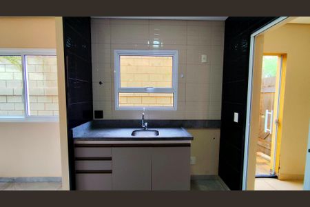 Casa de condomínio para alugar com 130m², 3 quartos e 2 vagas