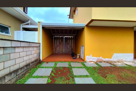 Casa de condomínio para alugar com 130m², 3 quartos e 2 vagas