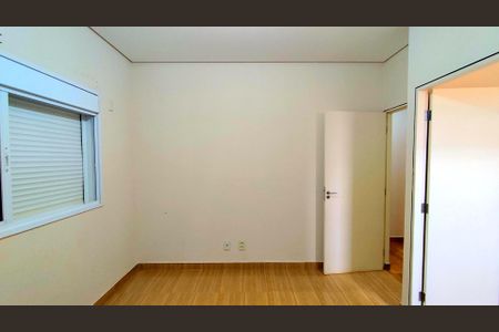 Casa de condomínio para alugar com 130m², 3 quartos e 2 vagas