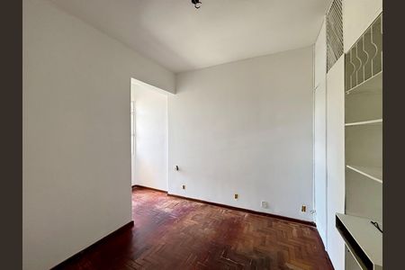 Apartamento para alugar com 110m², 3 quartos e 1 vaga Apartamento para alugar com 110m², 3 quartos e 1 vagaQuarto 1