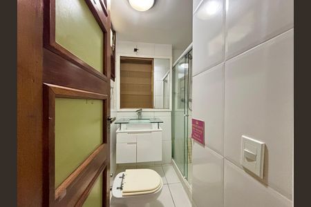 Apartamento para alugar com 110m², 3 quartos e 1 vaga Apartamento para alugar com 110m², 3 quartos e 1 vagaSuíte - banheiro