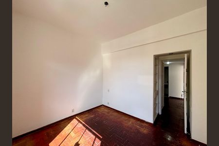 Apartamento para alugar com 110m², 3 quartos e 1 vaga Apartamento para alugar com 110m², 3 quartos e 1 vagaQuarto 2