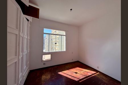 Apartamento para alugar com 110m², 3 quartos e 1 vaga Apartamento para alugar com 110m², 3 quartos e 1 vagaQuarto 2