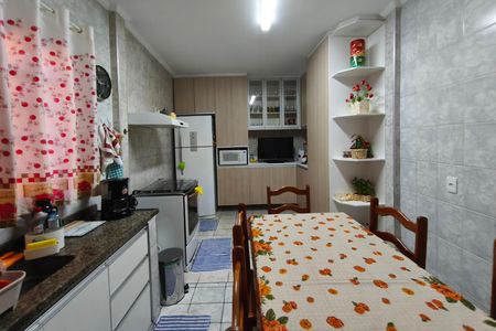 Casa à venda com 360m², 2 quartos e 6 vagasCozinha