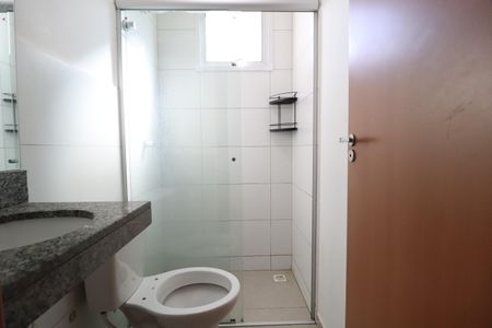 Apartamento para alugar com 48m², 2 quartos e 1 vagaBanheiro do Quarto 1