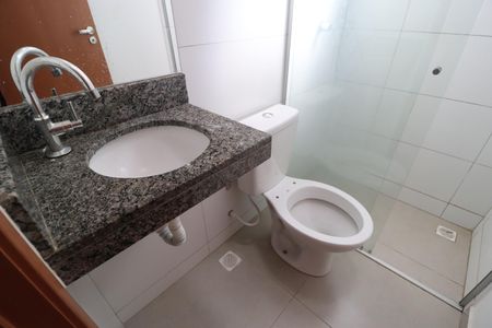 Apartamento para alugar com 48m², 2 quartos e 1 vagaBanheiro do Quarto 1