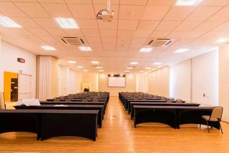 Studio para alugar com 30m², 1 quarto e sem vagaÁrea comum - Salão de festas