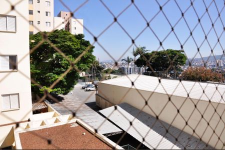 Apartamento para alugar com 65m², 3 quartos e 2 vagas Apartamento para alugar com 65m², 3 quartos e 2 vagasDetalhe - Vista do Quarto 01 com Suíte