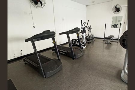 Apartamento para alugar com 65m², 3 quartos e 2 vagas Apartamento para alugar com 65m², 3 quartos e 2 vagasAcademia