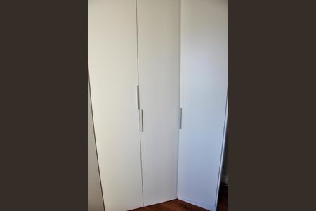 Apartamento para alugar com 65m², 3 quartos e 2 vagas Apartamento para alugar com 65m², 3 quartos e 2 vagasDetalhe - Quarto 03