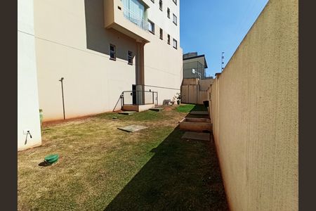 Apartamento para alugar com 65m², 3 quartos e 2 vagas Apartamento para alugar com 65m², 3 quartos e 2 vagasÁrea Pet.