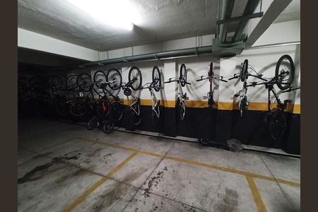 Apartamento para alugar com 65m², 3 quartos e 2 vagas Apartamento para alugar com 65m², 3 quartos e 2 vagasBicicletário