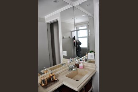 Apartamento para alugar com 65m², 3 quartos e 2 vagas Apartamento para alugar com 65m², 3 quartos e 2 vagasDetalhe - Banheiro Social