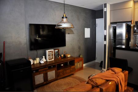 Apartamento para alugar com 65m², 3 quartos e 2 vagas Apartamento para alugar com 65m², 3 quartos e 2 vagasDetalhe - Sala e Sala de Jantar com Varanda
