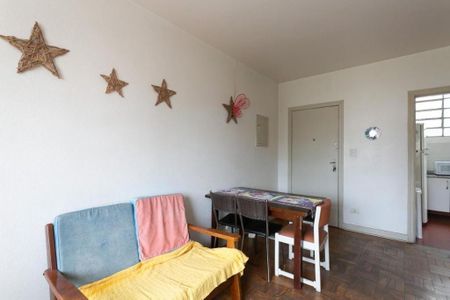 Foto 04 de apartamento à venda com 2 quartos, 78m² em Sumaré, São Paulo