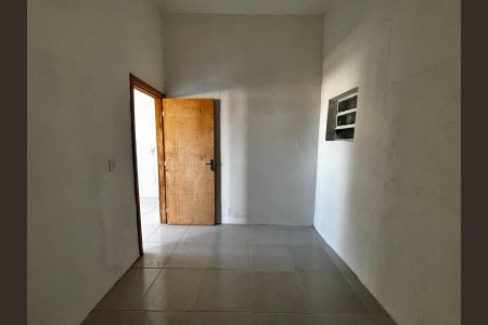 Quarto de apartamento para alugar com 1 quarto, 30m² em Espírito Santo, Porto Alegre