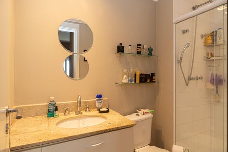 Apartamento à venda com 47m², 1 quarto e 1 vaga Apartamento à venda com 47m², 1 quarto e 1 vagaBanheiro da Suíte