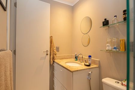 Apartamento à venda com 47m², 1 quarto e 1 vaga Apartamento à venda com 47m², 1 quarto e 1 vagaBanheiro da Suíte