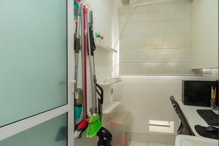 Apartamento à venda com 47m², 1 quarto e 1 vaga Apartamento à venda com 47m², 1 quarto e 1 vagaÁrea de Serviço