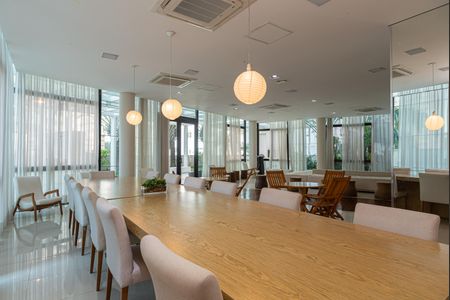 Apartamento à venda com 47m², 1 quarto e 1 vaga Apartamento à venda com 47m², 1 quarto e 1 vagaÁrea comum - Salão de festas