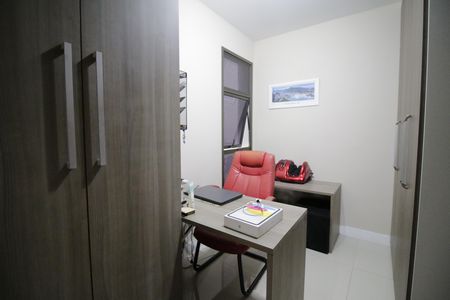 Apartamento à venda com 112m², 3 quartos e 2 vagasEscritório