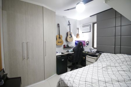Apartamento à venda com 112m², 3 quartos e 2 vagasSuíte 1
