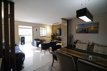 Apartamento à venda com 112m², 3 quartos e 2 vagasSala