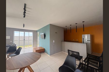 Apartamento para alugar com 47m², 2 quartos e 1 vaga Apartamento para alugar com 47m², 2 quartos e 1 vagaÁrea comum - Salão de festas