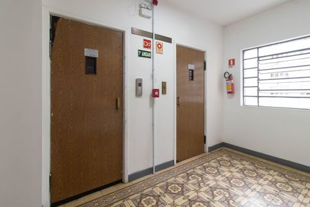 Apartamento à venda com 53m², 1 quarto e sem vaga Apartamento à venda com 53m², 1 quarto e sem vagaElevador