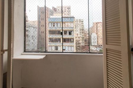 Apartamento à venda com 53m², 1 quarto e sem vaga Apartamento à venda com 53m², 1 quarto e sem vagaVaranda do Quarto