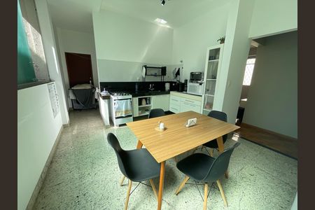Apartamento à venda com 120m², 3 quartos e 1 vaga Apartamento à venda com 120m², 3 quartos e 1 vagaCozinha