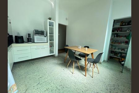 Apartamento à venda com 120m², 3 quartos e 1 vaga Apartamento à venda com 120m², 3 quartos e 1 vagaCozinha