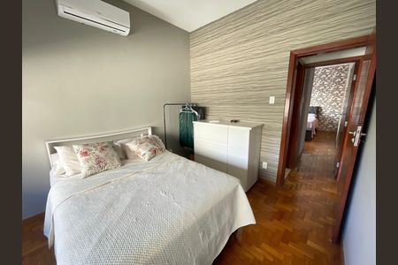 Apartamento à venda com 120m², 3 quartos e 1 vaga Apartamento à venda com 120m², 3 quartos e 1 vagaQuarto 2