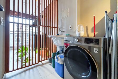 Apartamento para alugar com 74m², 1 quarto e 1 vaga