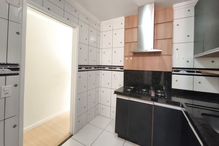 Apartamento à venda com 57m², 2 quartos e 1 vaga Apartamento à venda com 57m², 2 quartos e 1 vagaCozinha
